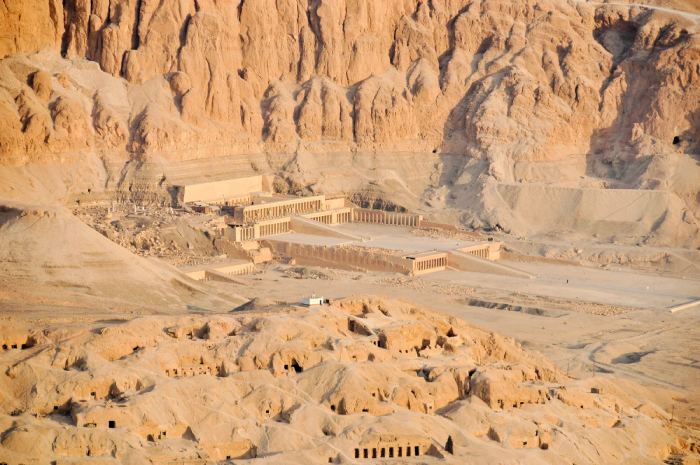 Valley of the Kings Adventure: Discover Ancient Pharaohs’ Tombs